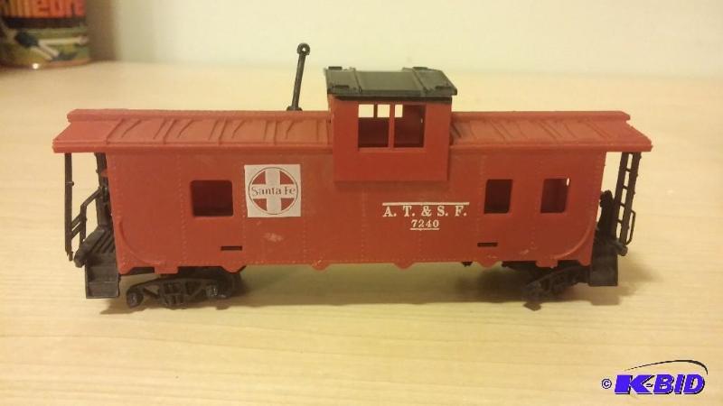HO Scale Caboose-as shown...