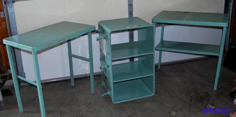 lot 36 image: U.S. Portable Medic Storage Chest with Shelve...