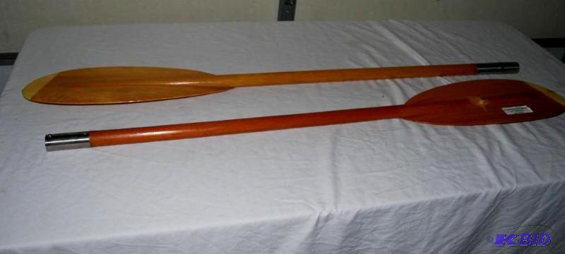 lot 46 image: Kayak Canoe Paddle, 94-96, 2 pieces and has...