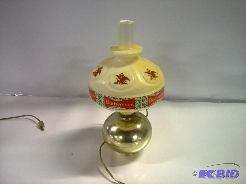 lot 16 image: Budweiser Kerosene Style Lamp