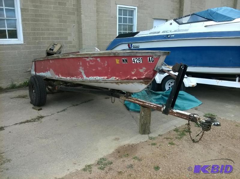 lot 3 image: 12 Boat with Johnson Javelin Motor on Trailer