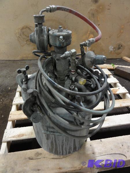 lot 5038 image: Buckeye Boiler Company 100PSI Pressure Pot, A...