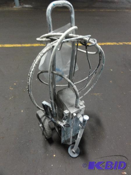 lot 5040 image: Campbell Hausfeld Airless Paint Sprayer, 120V...