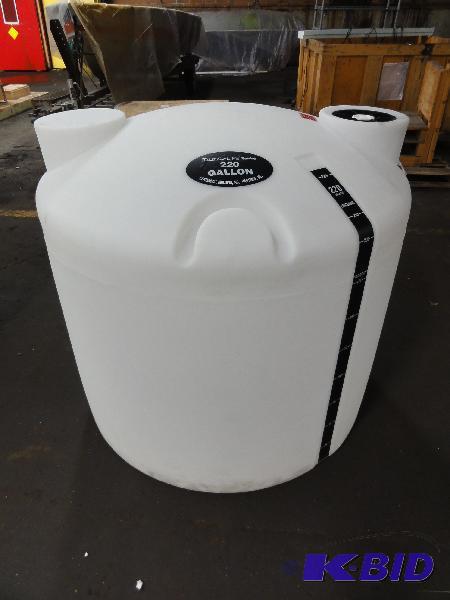 lot 5047 image: NEW Duralife 220 Gallon Tank, Approximate 44&...