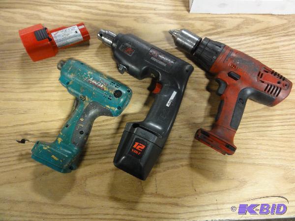 lot 5057 image: Assorted Tools to Include (1) Makita Driver ...