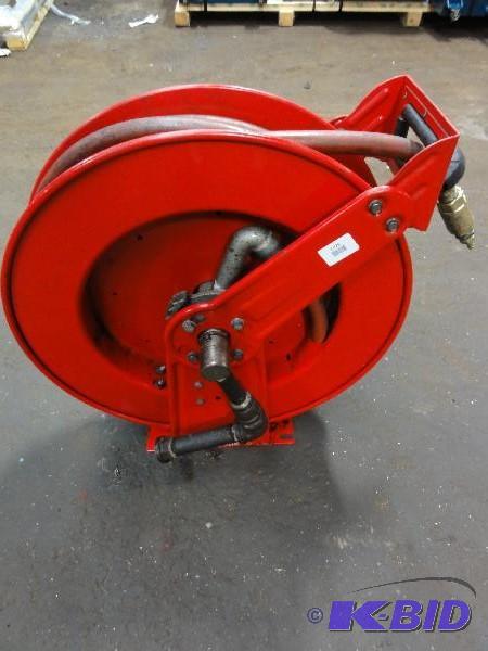 lot 5078 image: Reelcraft Retractable Hose Reel with Approx 4...