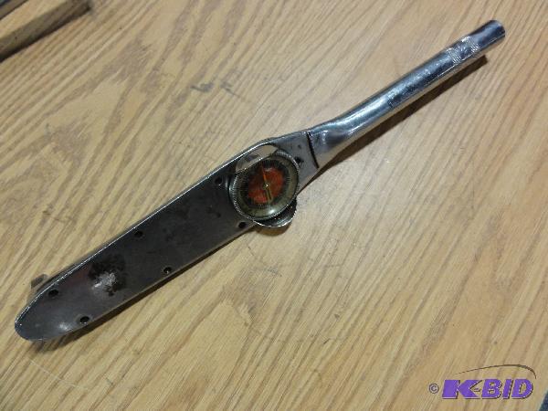 lot 5131 image: Snap On Torqometer, Torque Wrench, 12" ...