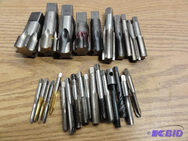 lot 5220 image: (26) Assorted Taps, 10-32 up to 1-38"-1...