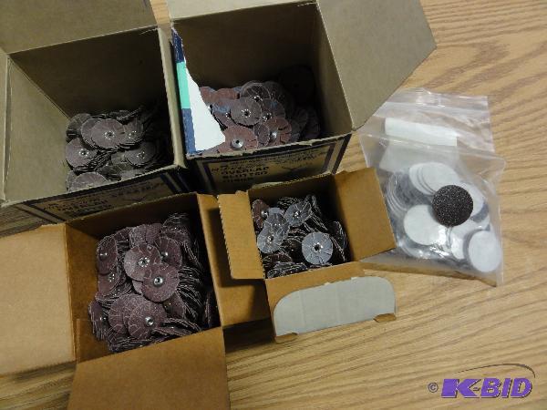 lot 5250 image: Over (100) Assorted Overlap Slotted Disks, 1&...