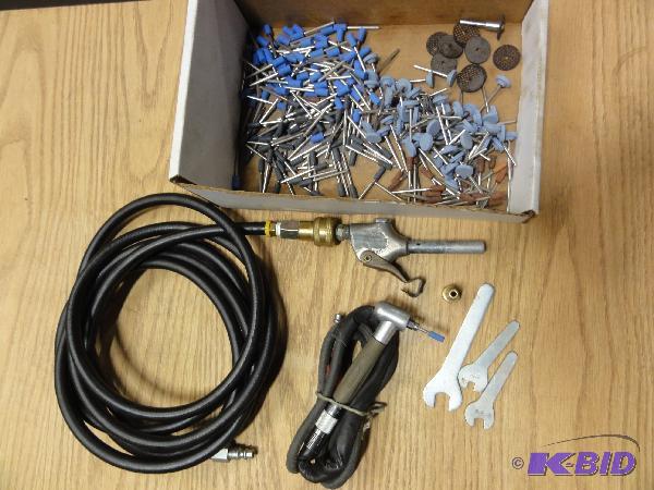 lot 5257 image: Dotco Model 12R0380-18 Pneumatic Die Grinder,...