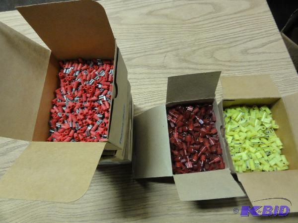 lot 5269 image: Over (3700) Assorted Spade Terminals  ...