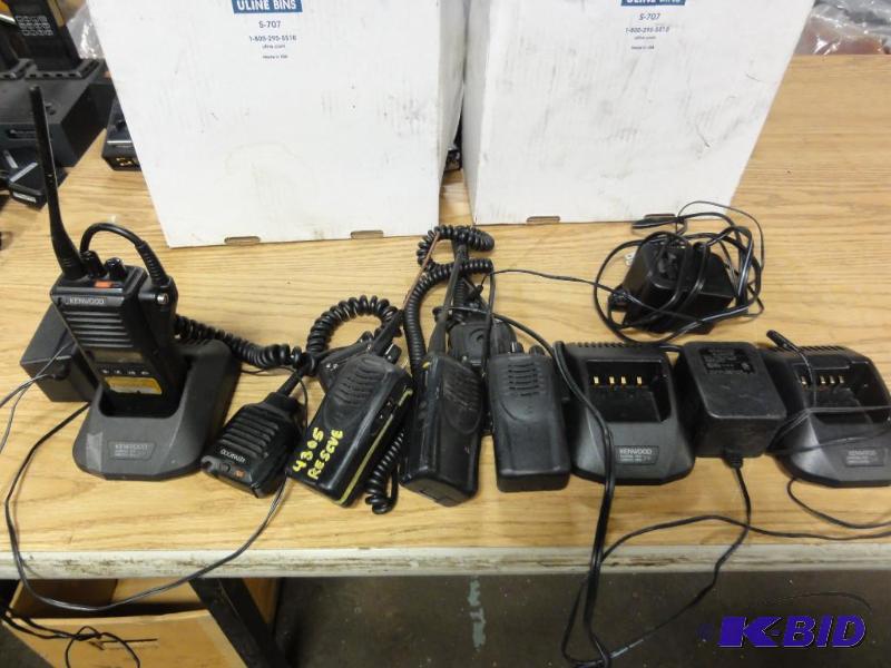 lot 5292 image: Lot of Kenwood 2-Way Radios, Chargers, Mics ...