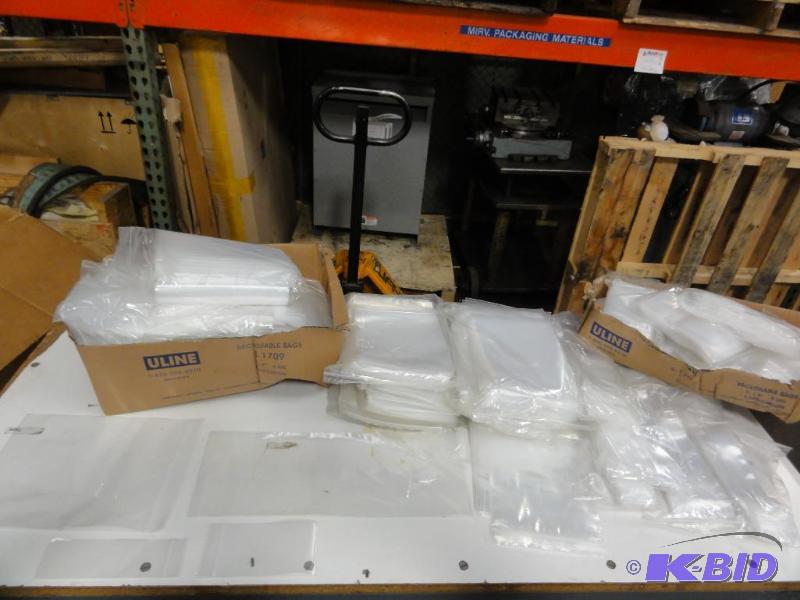 lot 5298 image: Over (2000) Assorted Plastic Reclosable Bags ...