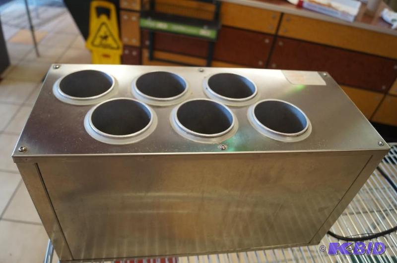 lot 28 image: condiment cooler
