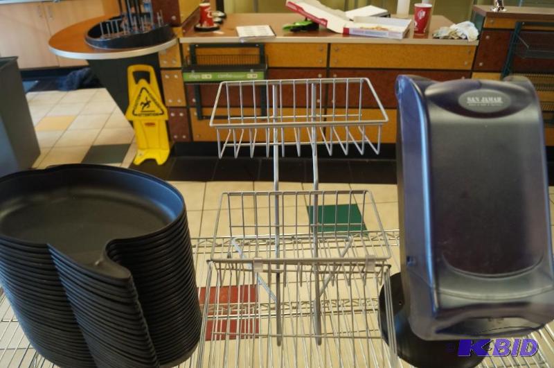 lot 30 image: serving dishes and napkin dispenser