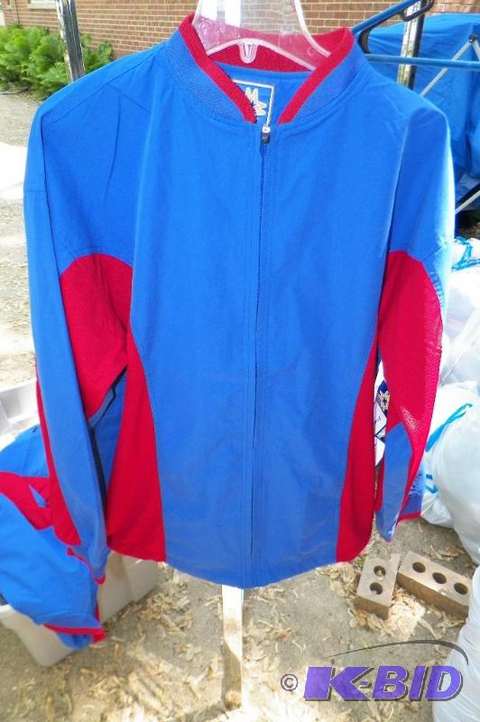 12  Mens Small RoyalRed Wind Jackets
