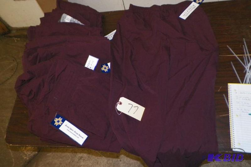 12 Pairs Mixed Sizes Wind Pants Marron