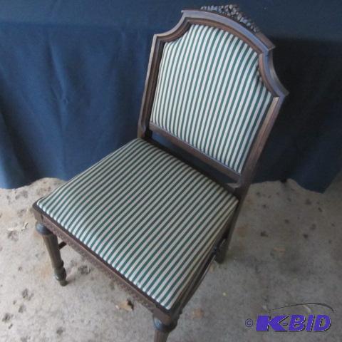 Dressing Chair