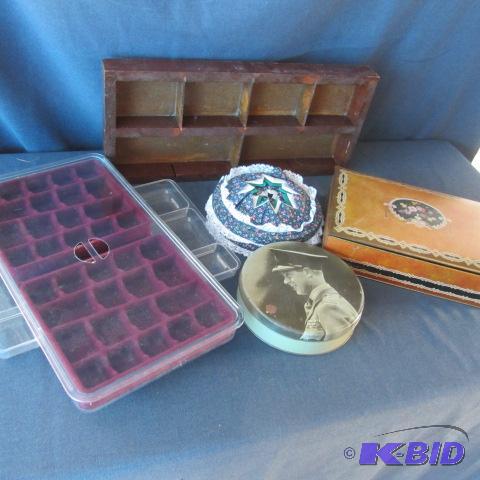 Vintage Tins, Shelf