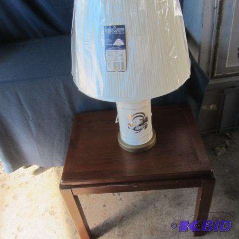 Rooster Lamp, Table