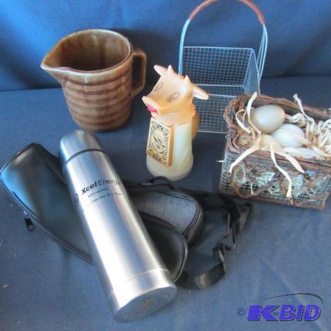 Crockery, Syrup, Baskets