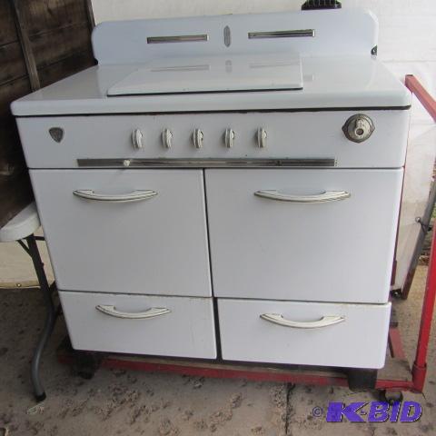 Alcazar Gas Range