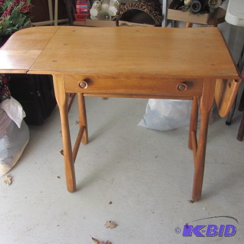 Maple Drop Leaf Table