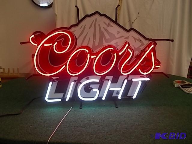 Coors Light Neon Sign...