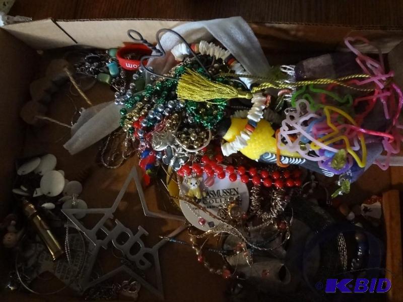 Wall Stuff, Costume Jewelry