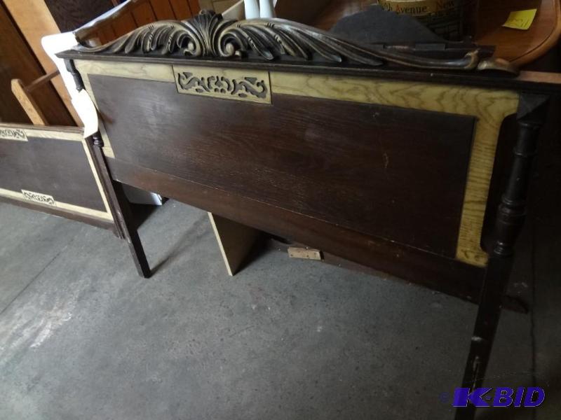 Tutone Head and Foot board