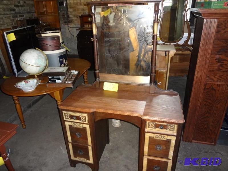 Tutone Vanity wmirror