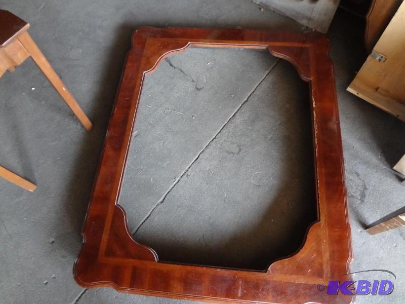 Great Table, FishClaw Legs, needs glass