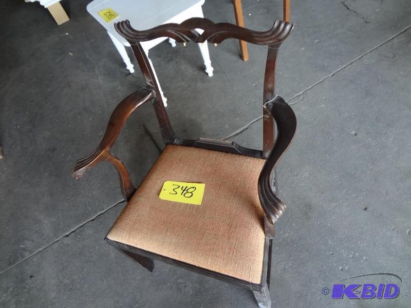 Chair, needs back piece