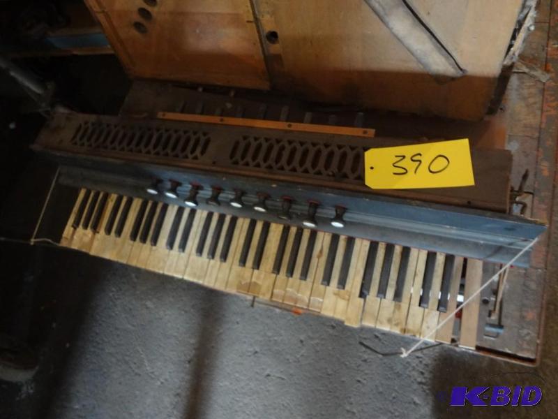Keyboard