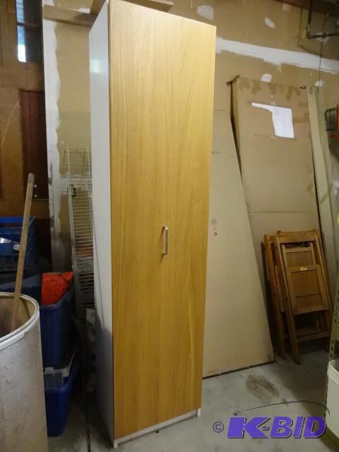 lot 101 image: Laminate Wardrobe Cabinet. No Shelves. Clothe...