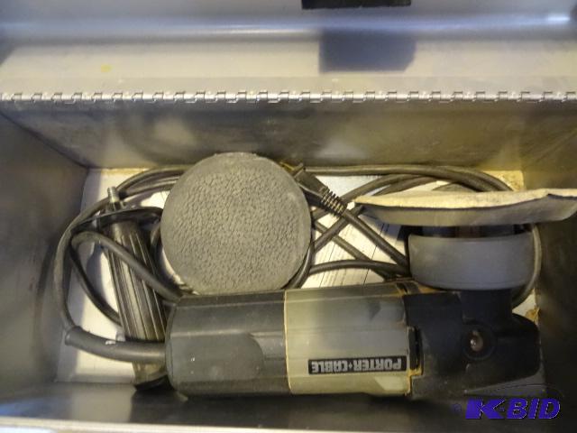 lot 12 image: Porter Cable 7336 6" HD Variable Speed R...
