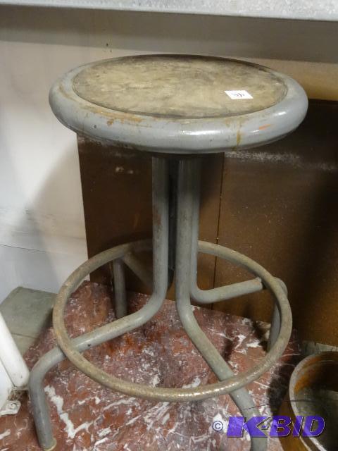 lot 130 image: Metal Adjustable height Stool...