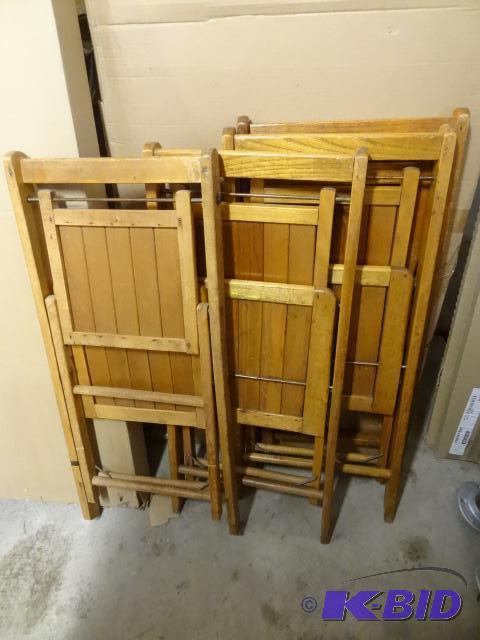 lot 161 image: 4 Wood Folding Chairs...