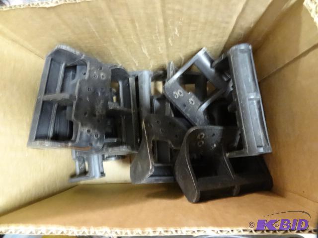lot 171 image: Plastic Grab Handles...