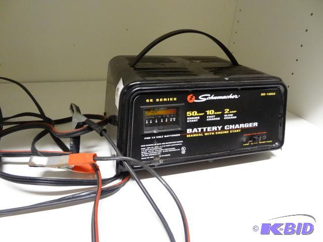 lot 189 image: Schumacher 12 Volt Battery Charger...