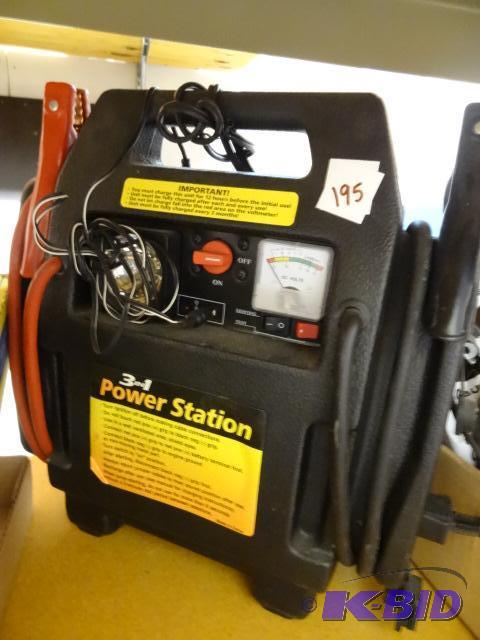 lot 195 image: 3 in 1 Power Station. Battery Jump Pack...