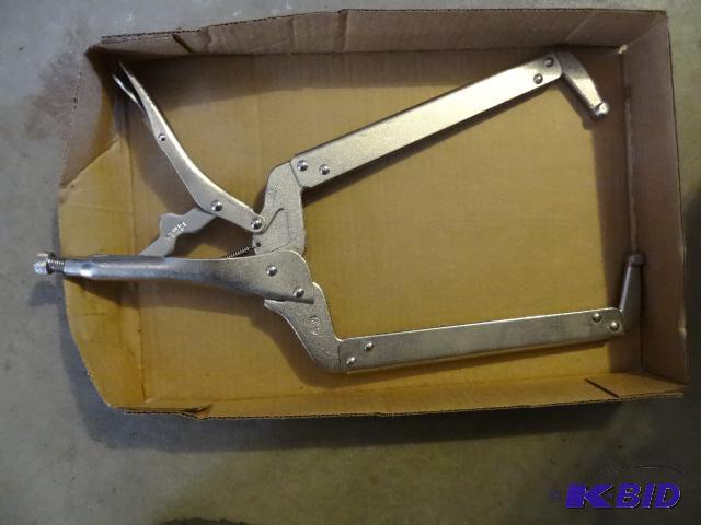 lot 58 image: 18" Locking Pliers. Qty. 2...