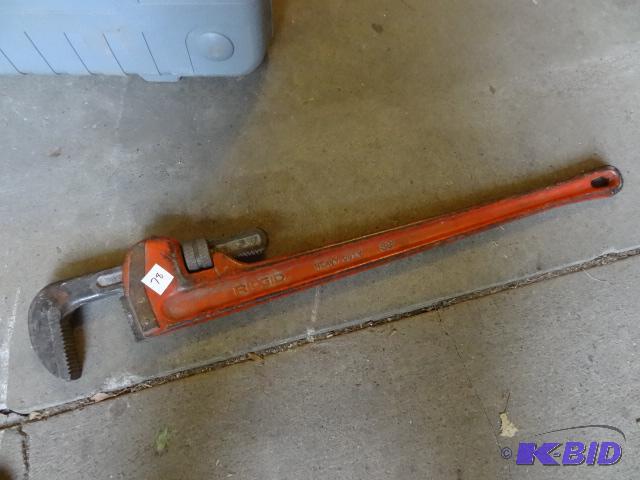 lot 78 image: Ridgid 36" Metal Pipe Wrench...