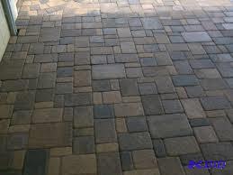 lot 1 image: 1 Pallet of Willow Creek Gray Pavers 34 Ston...