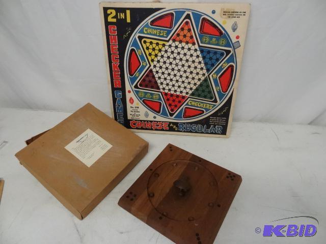 lot 117 image: Chinese checkers. Roulette game...