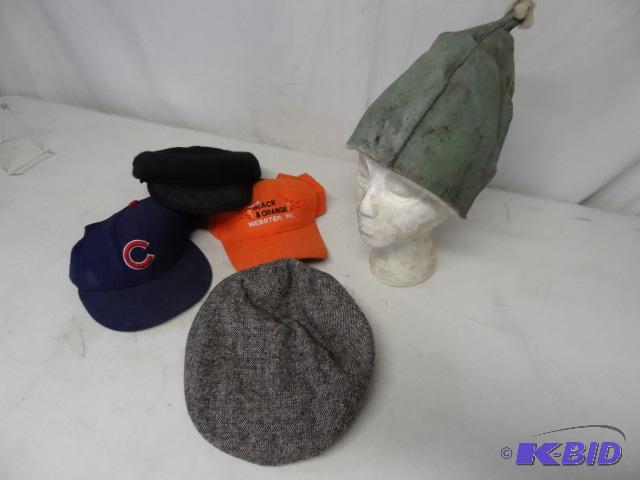 lot 122 image: 5 various hats...