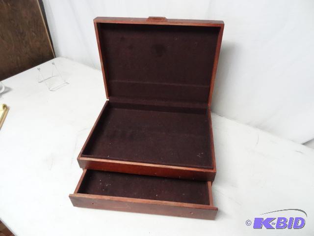 lot 135 image: Silverware box and drawer...