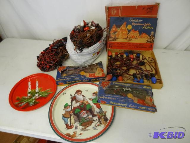 lot 178 image: 2 Xmas trays. Vintage Xmas lights...