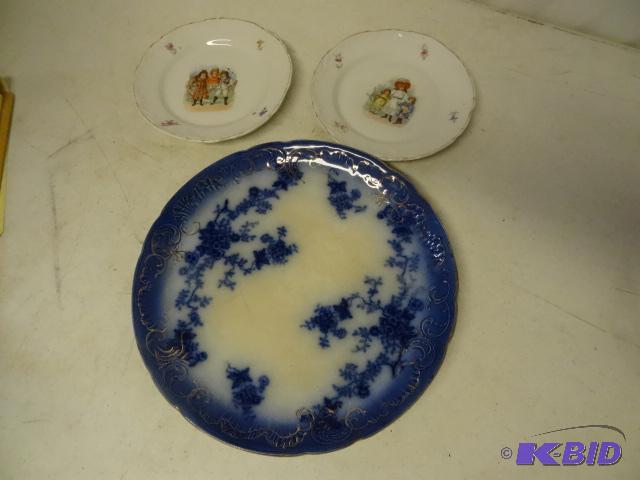lot 180 image: Flo blue plate. 2 kid plates...