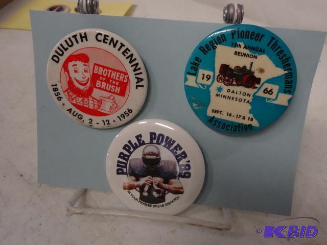 lot 195 image: Collector pins...